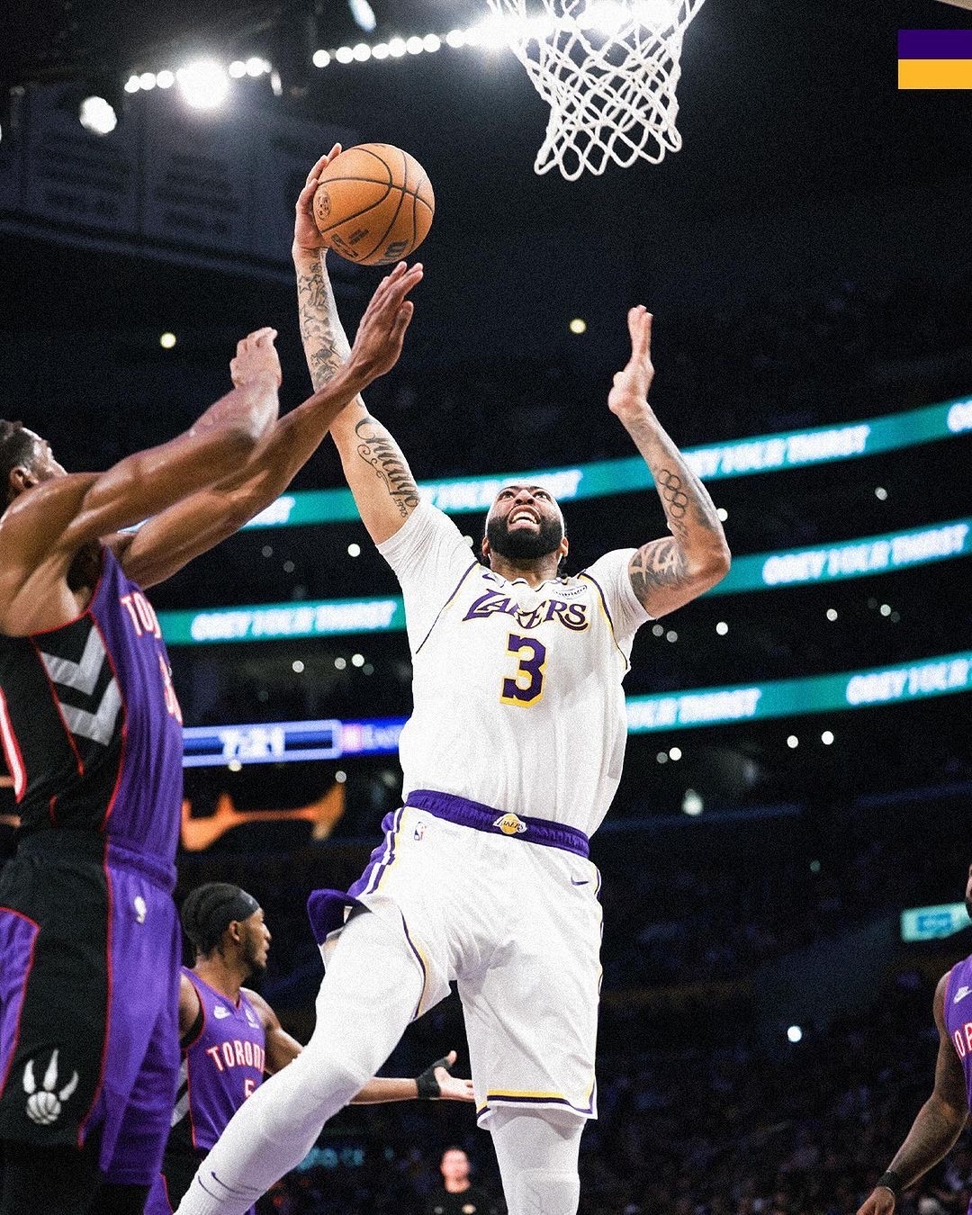 湖人绝杀魔术，乔治扛起全队