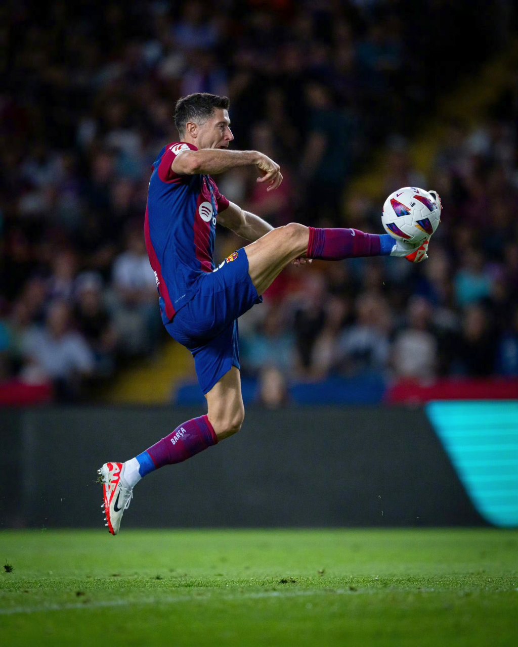 西班牙鏖战土耳其，莱万状态火热