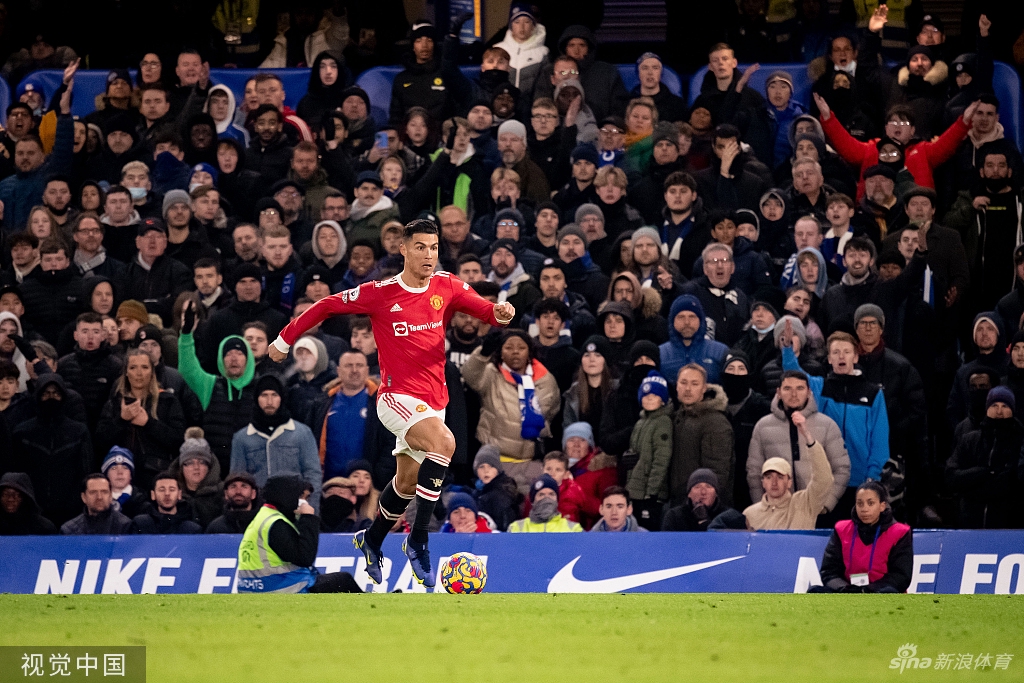 曼联逆转智利,若日尼奥扛起全队 曼联逆转智利,若日尼奥扛起全队