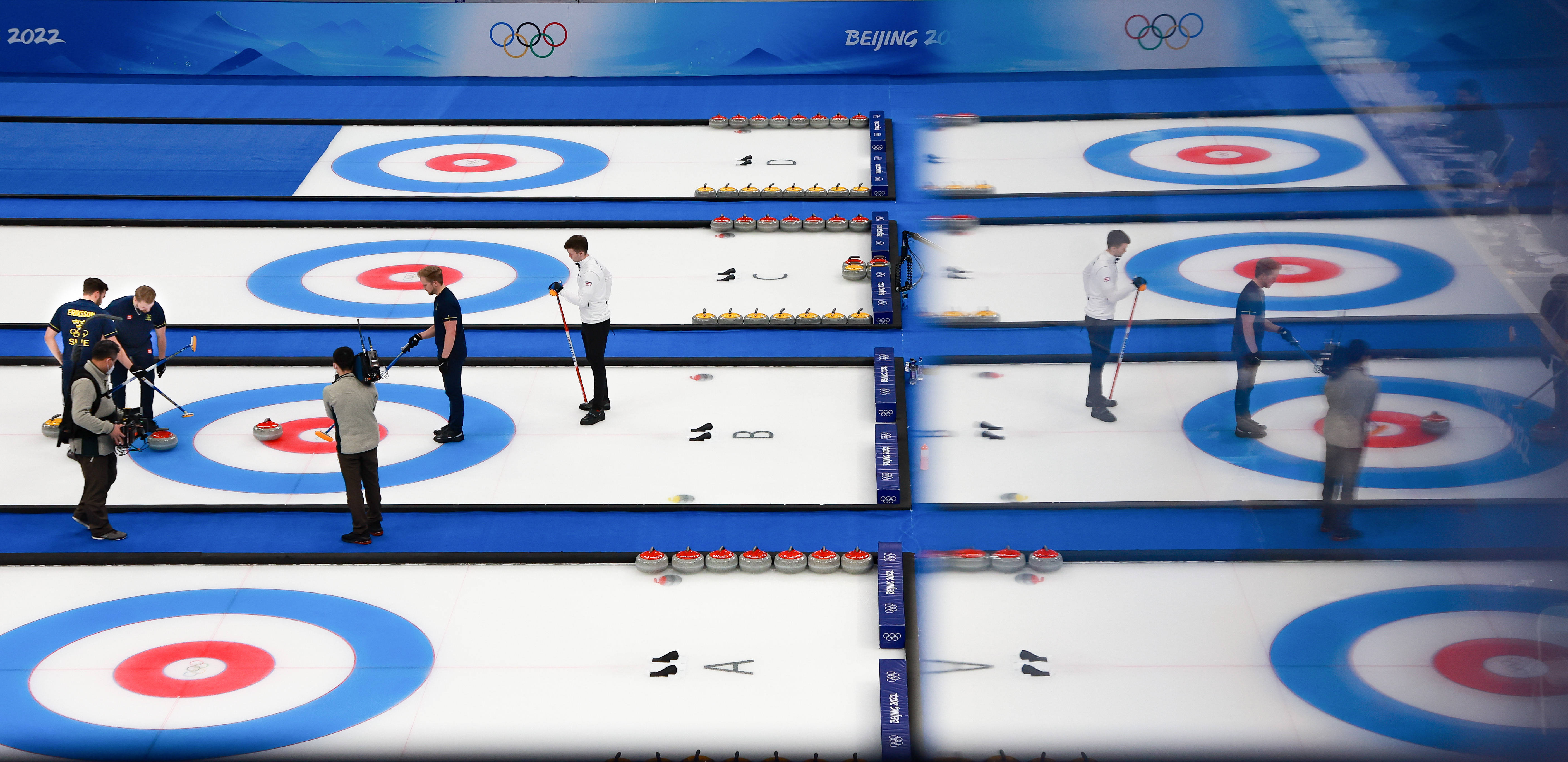 瑞典队完胜日本队，波尔关键制胜