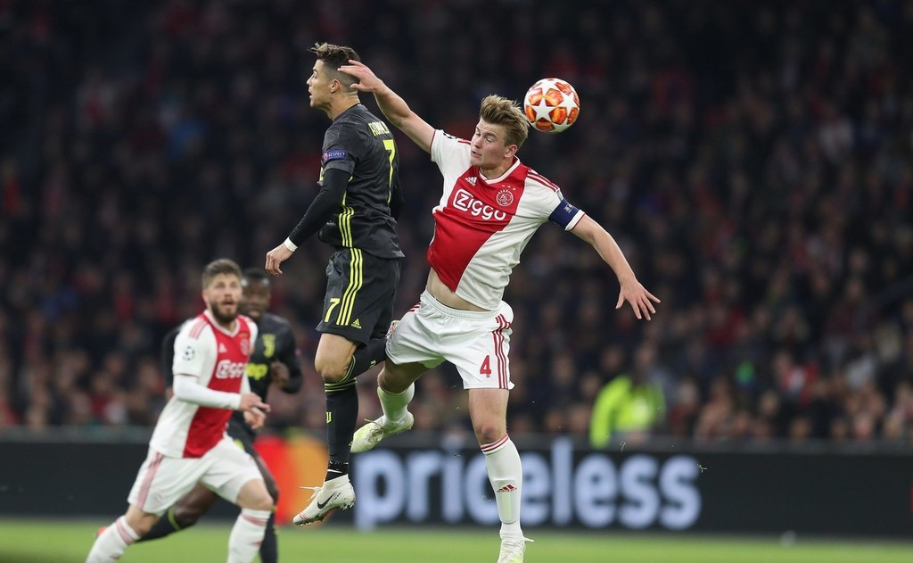 尤文图斯淘汰阿贾克斯,顺利晋级八强 尤文图斯淘汰阿贾克斯,顺利晋级八强