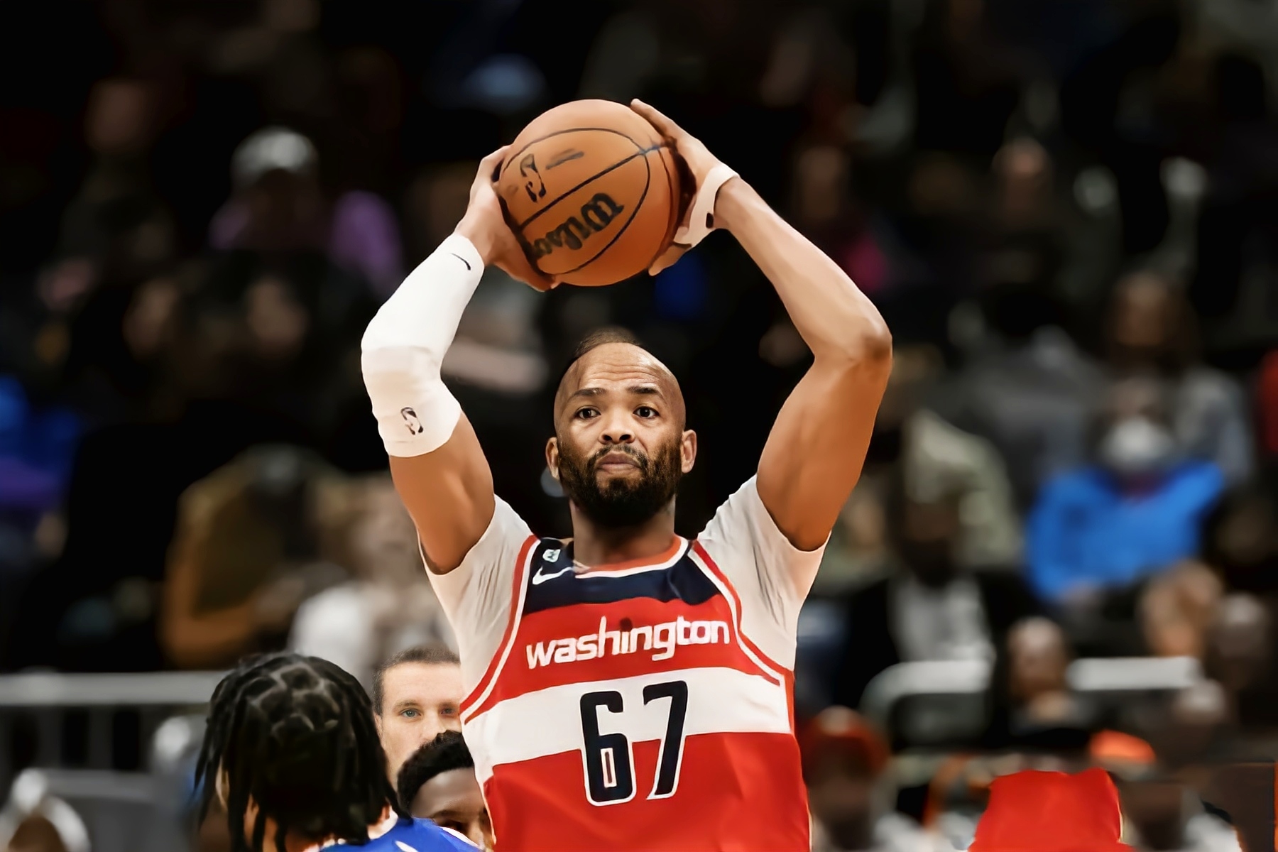 爵士击败鹈鹕，继续领跑西部