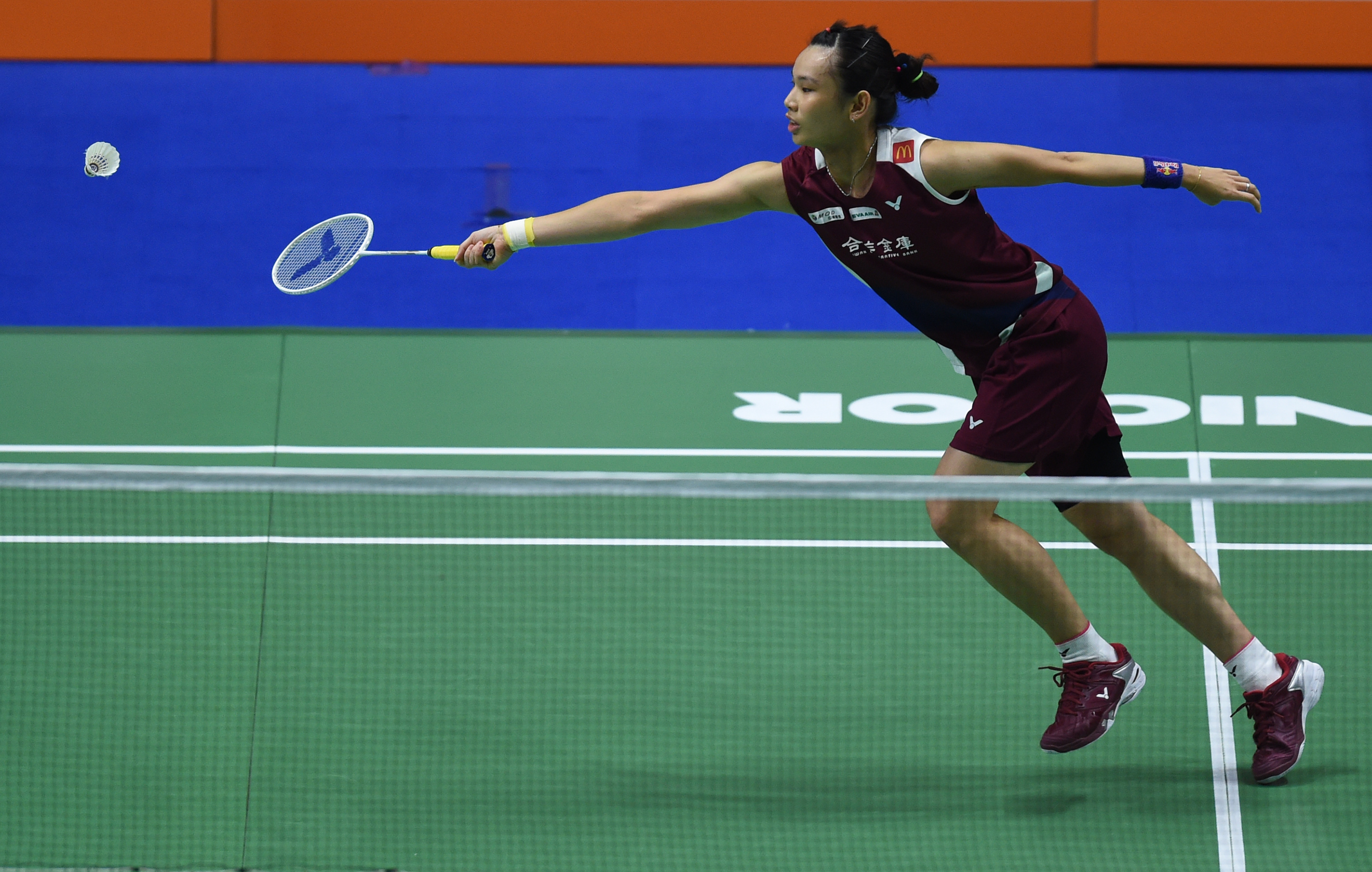 日本羽毛球队鏖战马来西亚羽毛球队，戴资颖高光表现