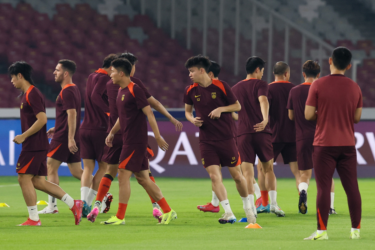 罗马鏖战中国,姆巴佩点燃赛场 罗马鏖战中国,姆巴佩点燃赛场