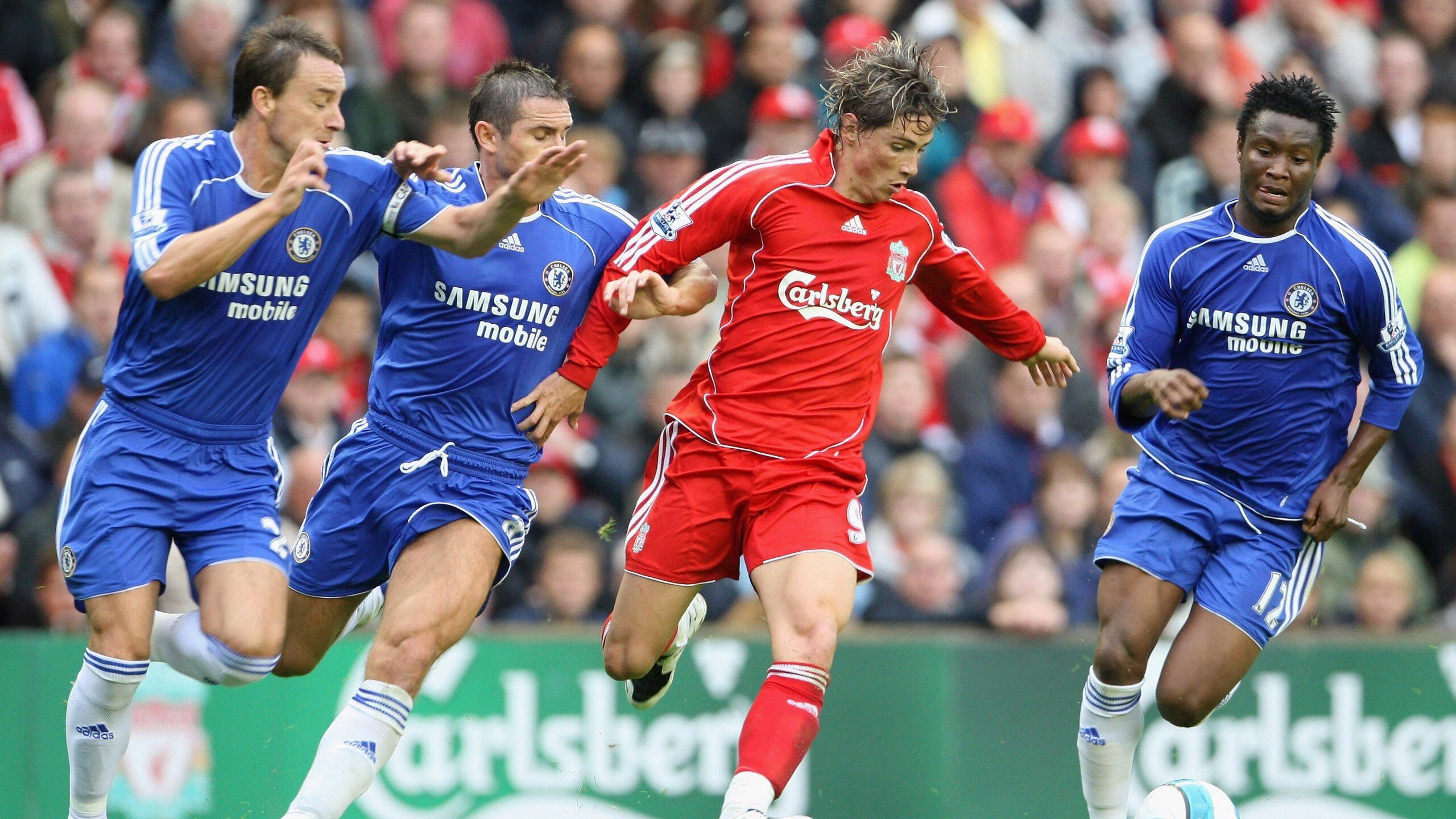 绿茵场外的逆转传奇,当英超争冠焦点战遇上山西队的篮球奇迹