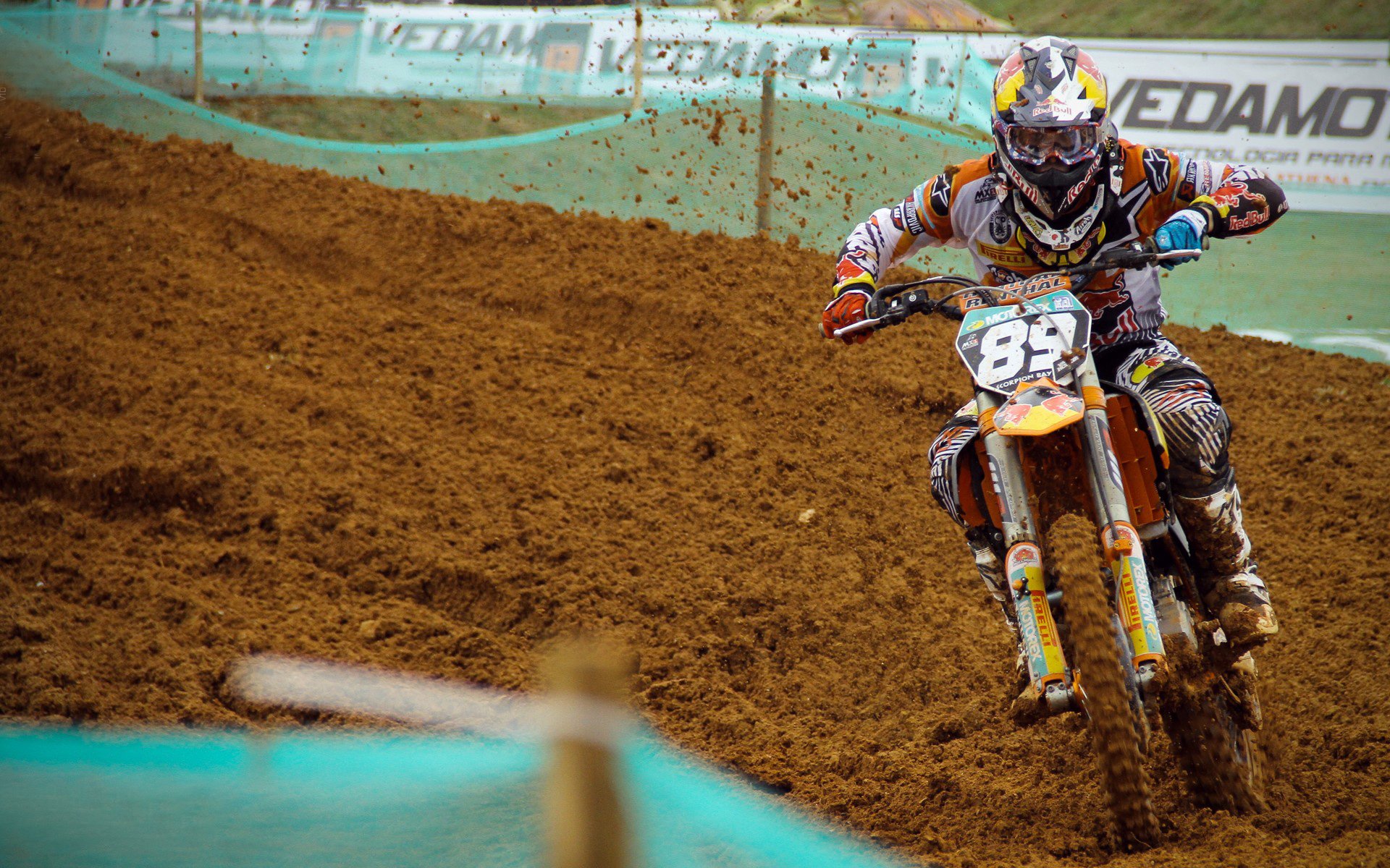 戈贝尔之夜，当质疑者沉默，制胜者称王